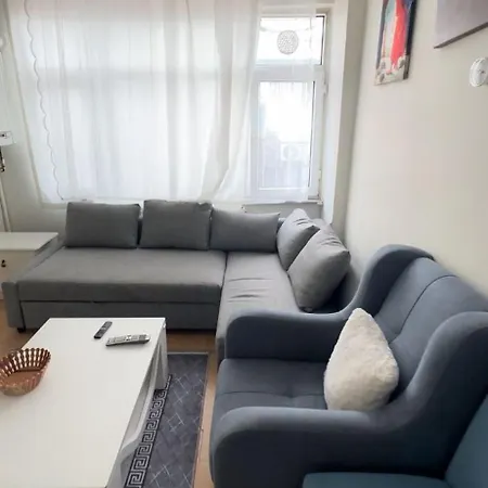1+1 Flat In Fatih Aksaray
